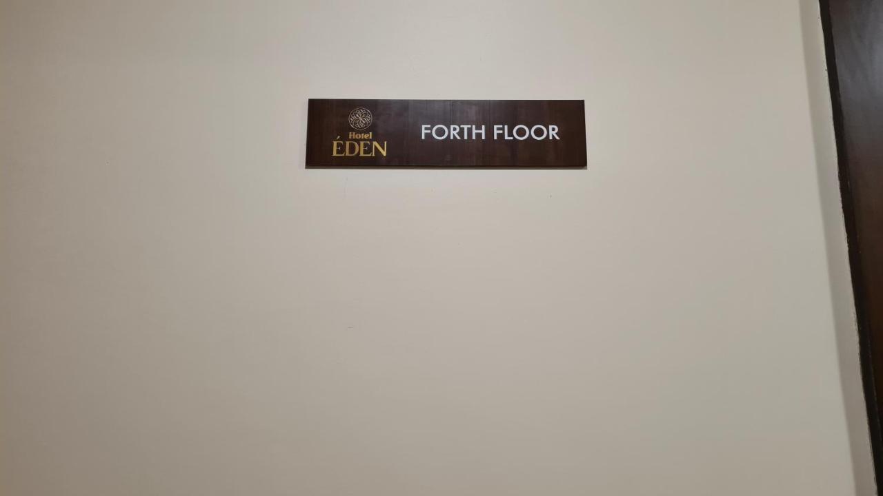 Hotel Eden Карвар Екстер'єр фото