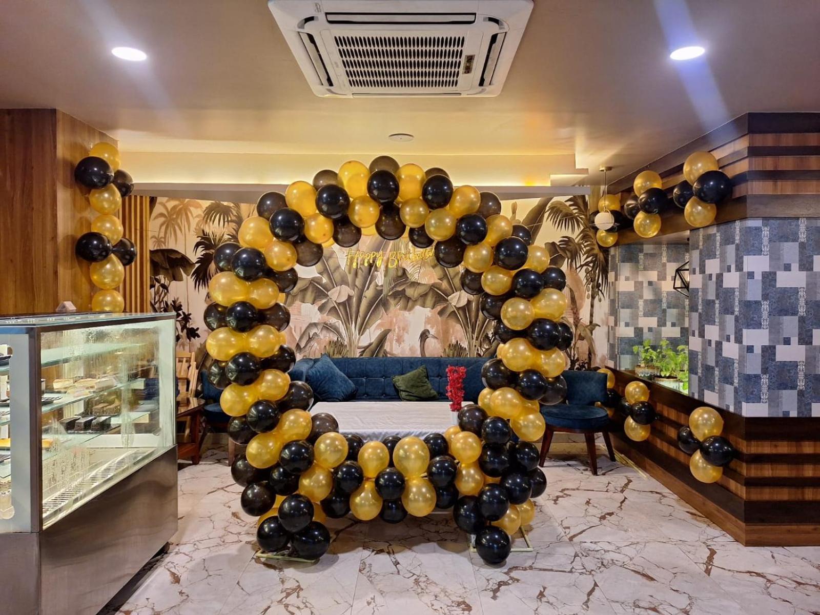 Hotel Eden Карвар Екстер'єр фото
