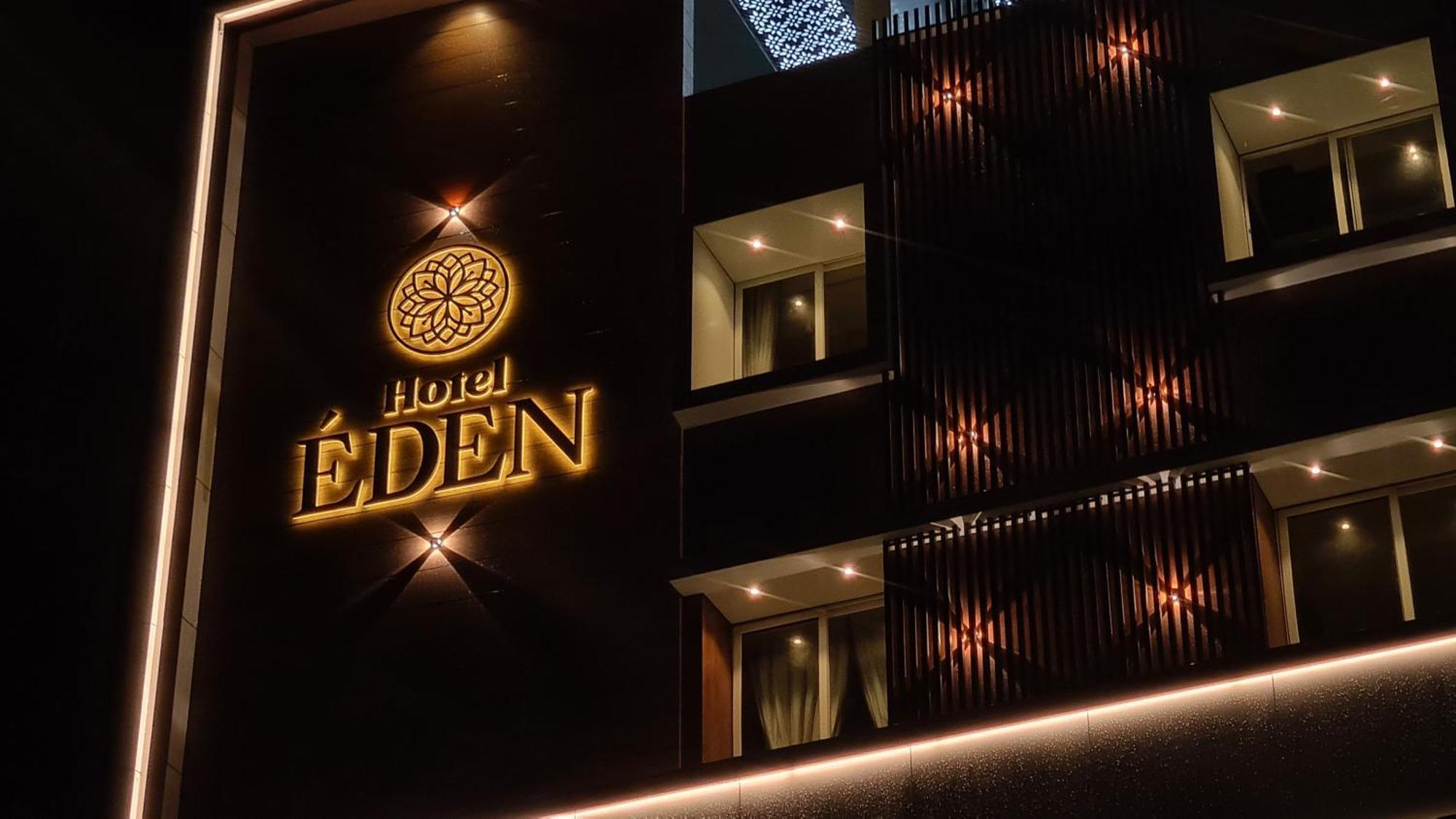 Hotel Eden Карвар Екстер'єр фото