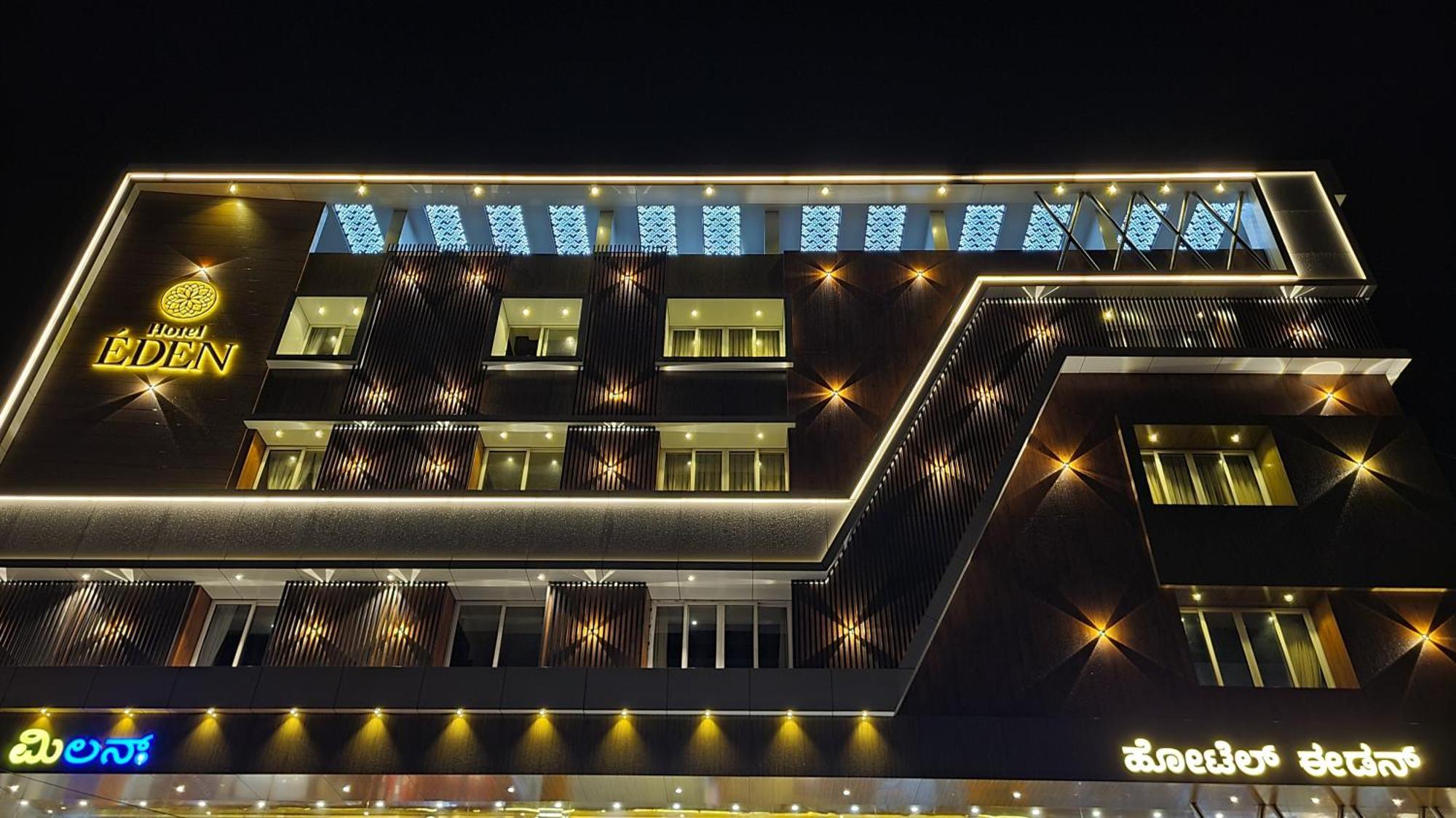 Hotel Eden Карвар Екстер'єр фото